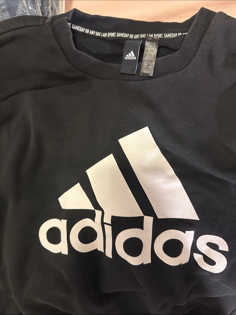 Adidas sweatshirt Youth S